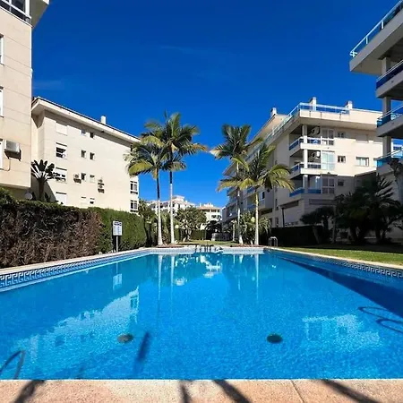 公寓 Beachfront Luxury Albir 阿尔比尔