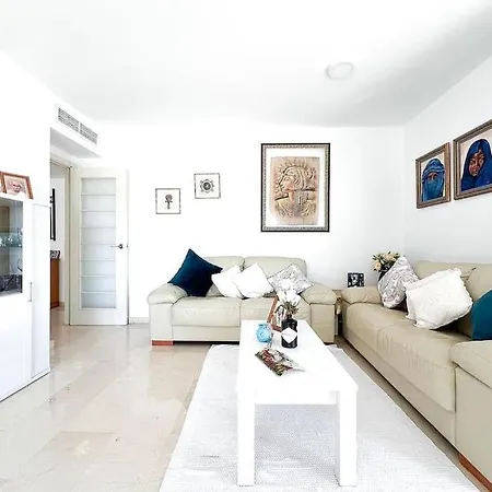 Апартаменты Beachfront Luxury Albir Альбир