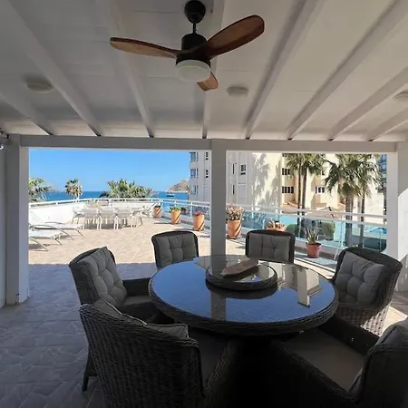 Апартаменты Beachfront Luxury Albir *